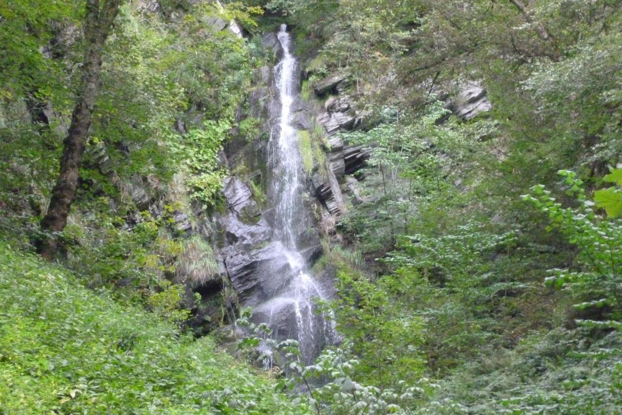 Ferienhaus Wasserfall Bestwig Exteriér fotografie